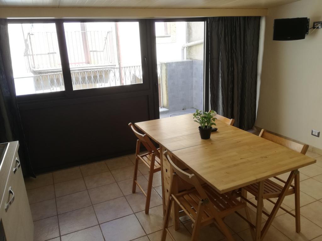 Il Duomo Home 칼타기론 외부 사진