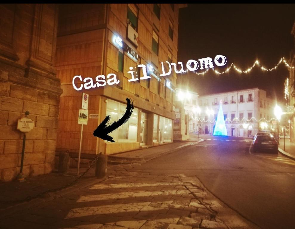 Il Duomo Home 칼타기론 외부 사진
